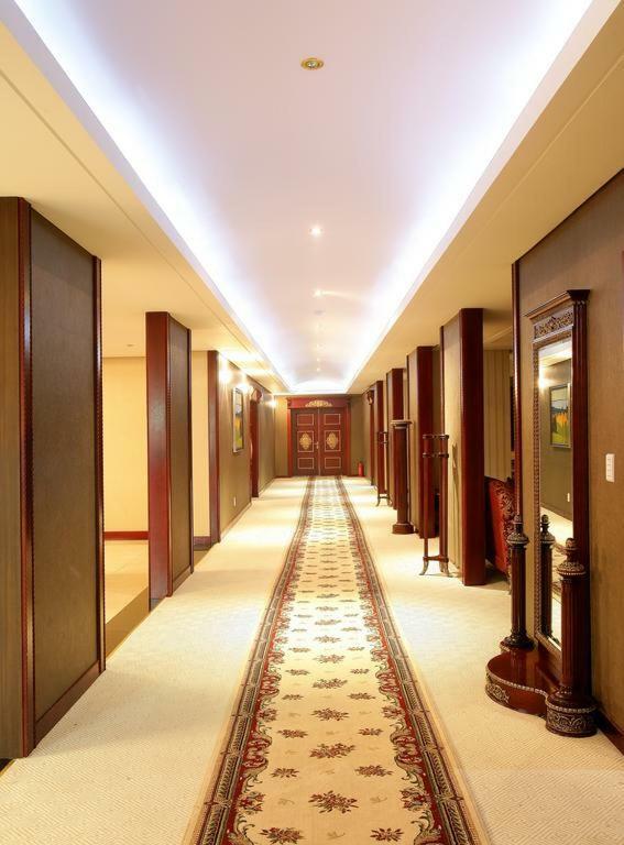 Sunjin Grand Hotel Ulaanbaatar Exterior photo
